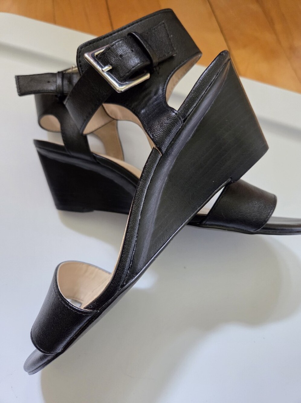 Nine West - Strappy Wedge Sandals Size 7.5